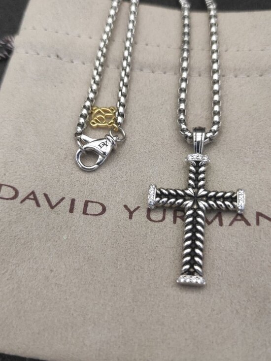 David Yurman🎁 Jewelry - David Yurman 925 Silver Pave Diamond Cable Cross Necklace with Original Pouch